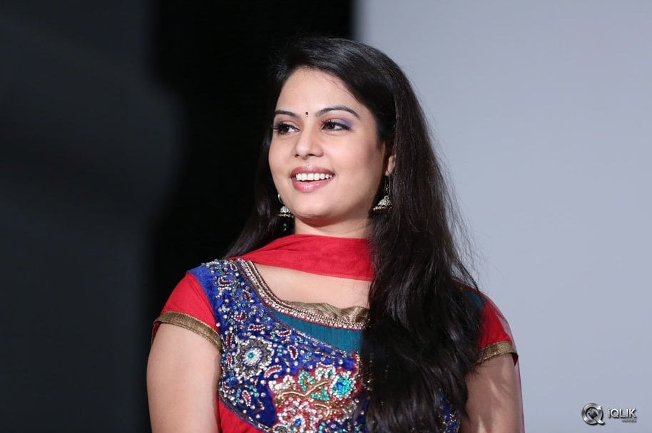 Anchor-Chitralekha-at-Lion-Movie-Release-Date-Press-Meet